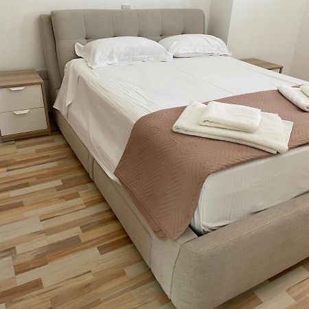 Modern Luxury Apartment In The Heart Of Nicosia Eksteriør billede